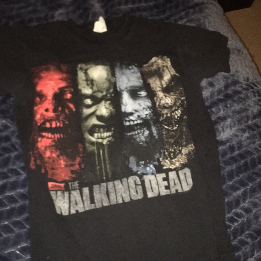 t shirt
